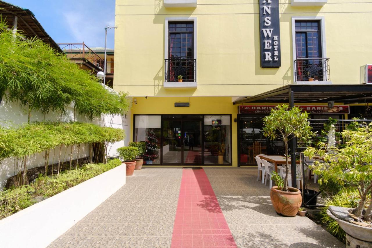 Reddoorz Plus @ West Nautical Road Puerto Galera Eksteriør billede
